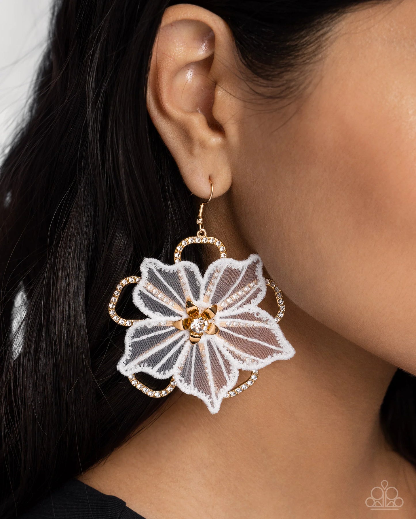 Refined Recognition Gold-Earrings