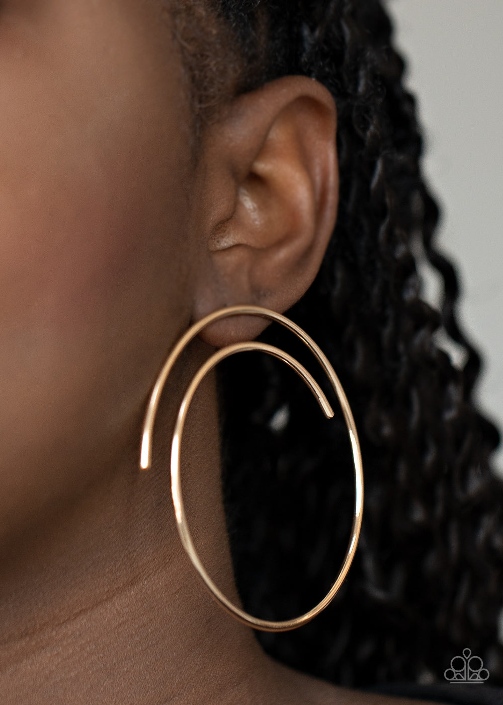 Vogue Vortex Gold-Earrings