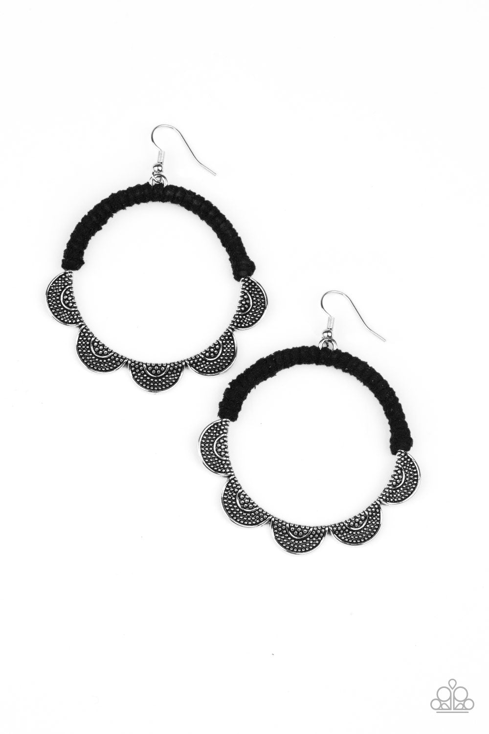 Tambourine Trend Black-Earrings