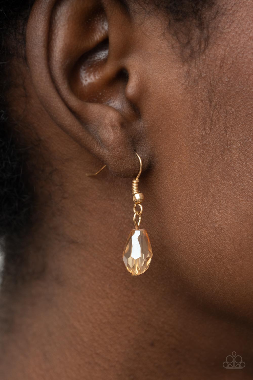 Teasable Teardrops Gold-Necklace
