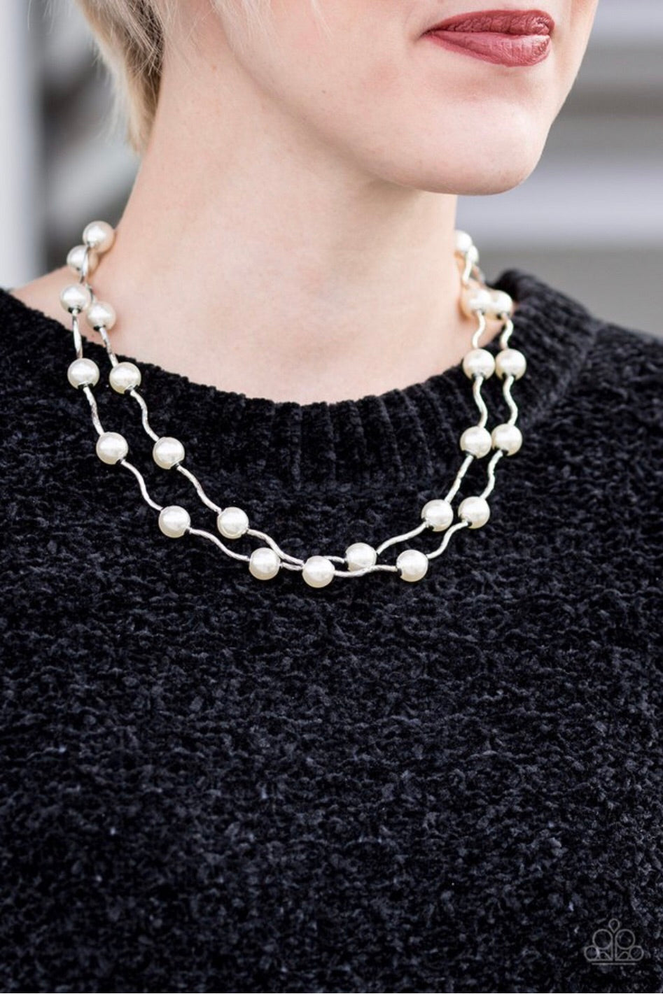 Ahead Of The FAME White-Necklace