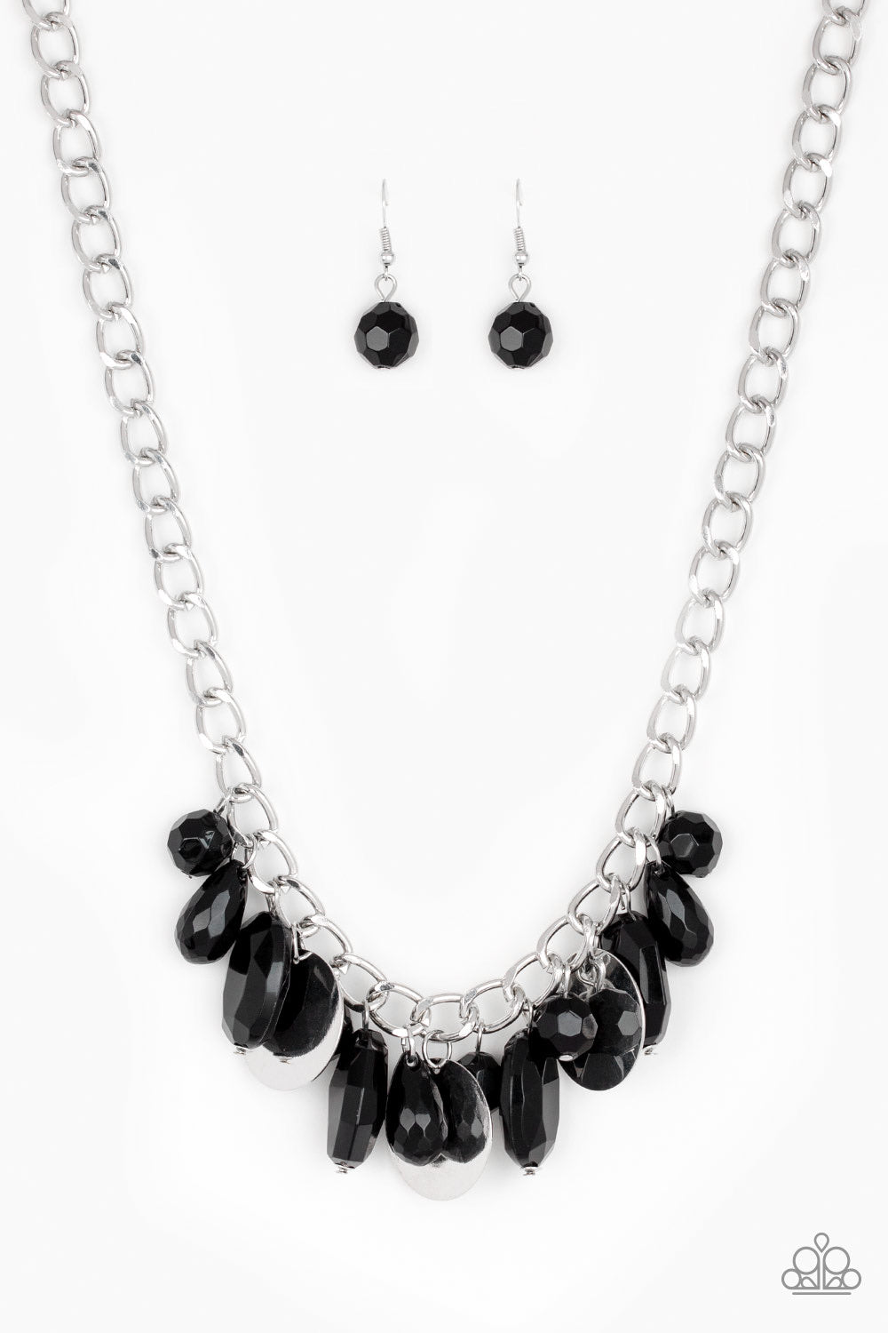 Treasure Shore Black-Necklace