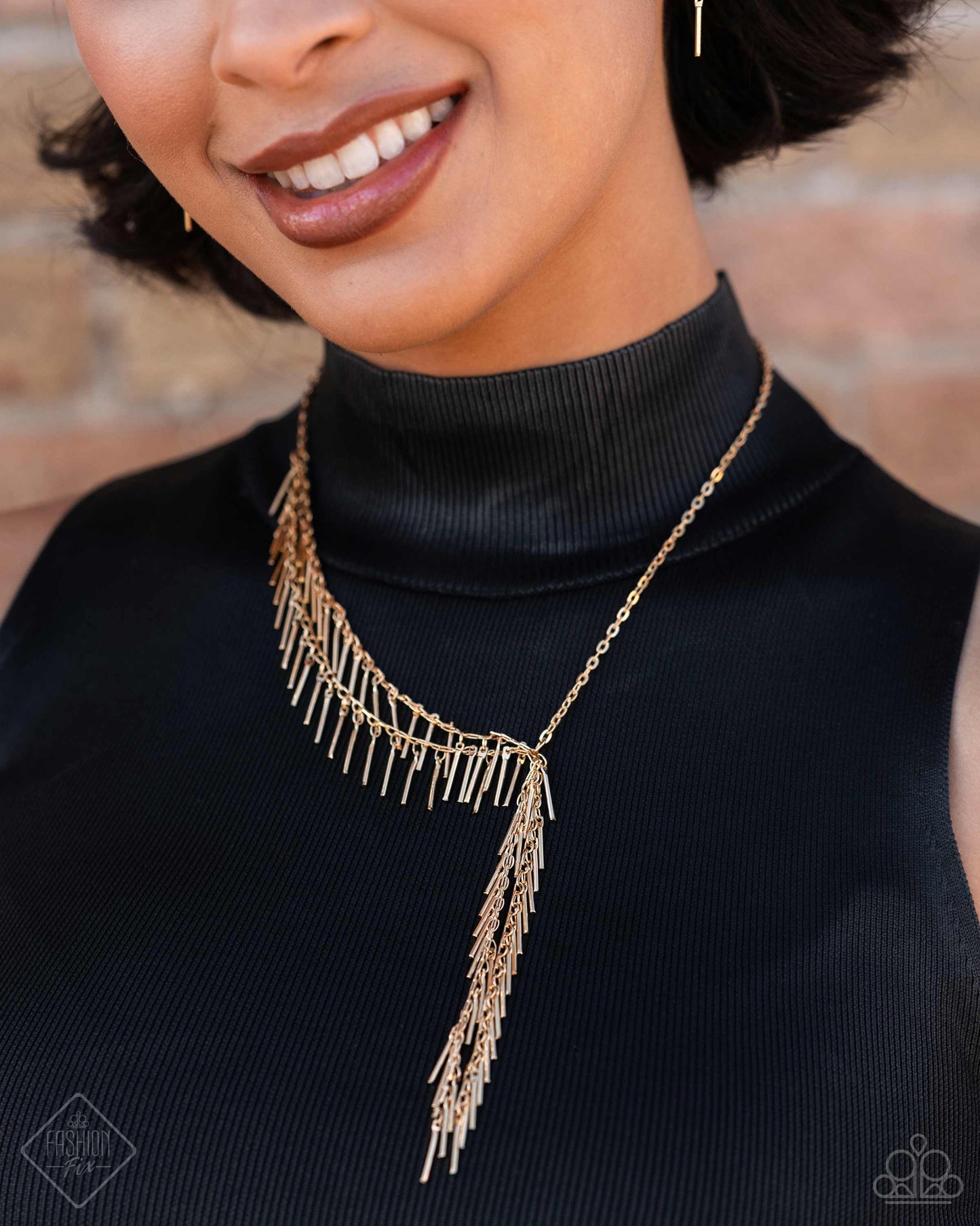Linear Leap Gold-Necklace