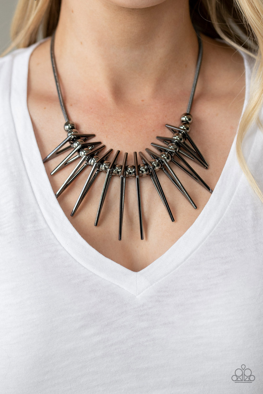 Fully Charged Black-Necklace