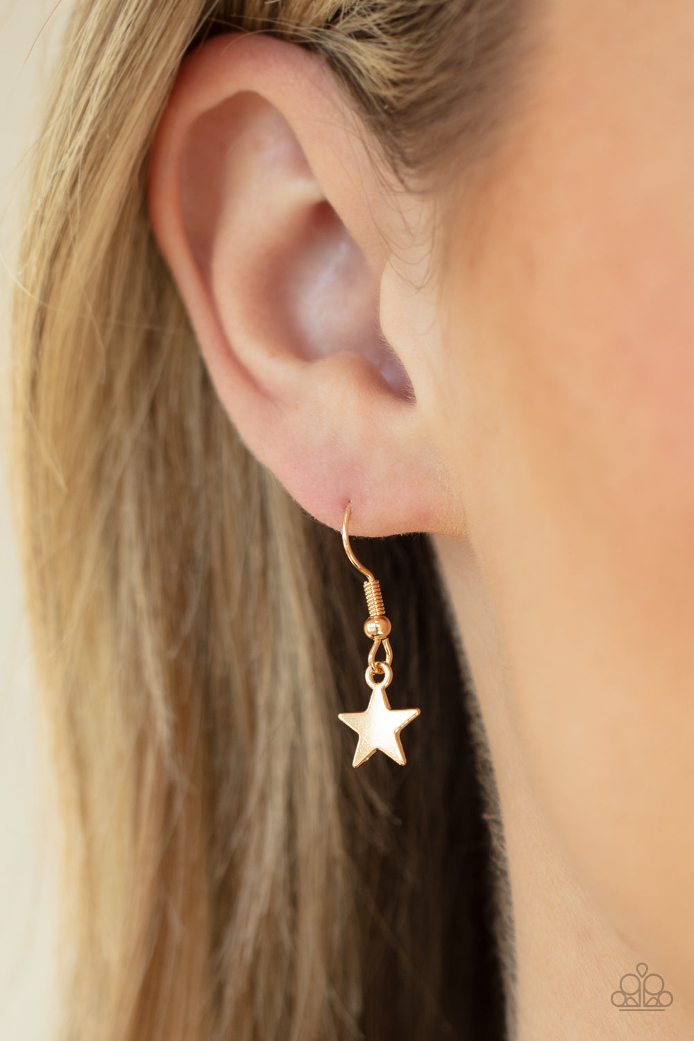 Stellar Stardom Gold-Necklace