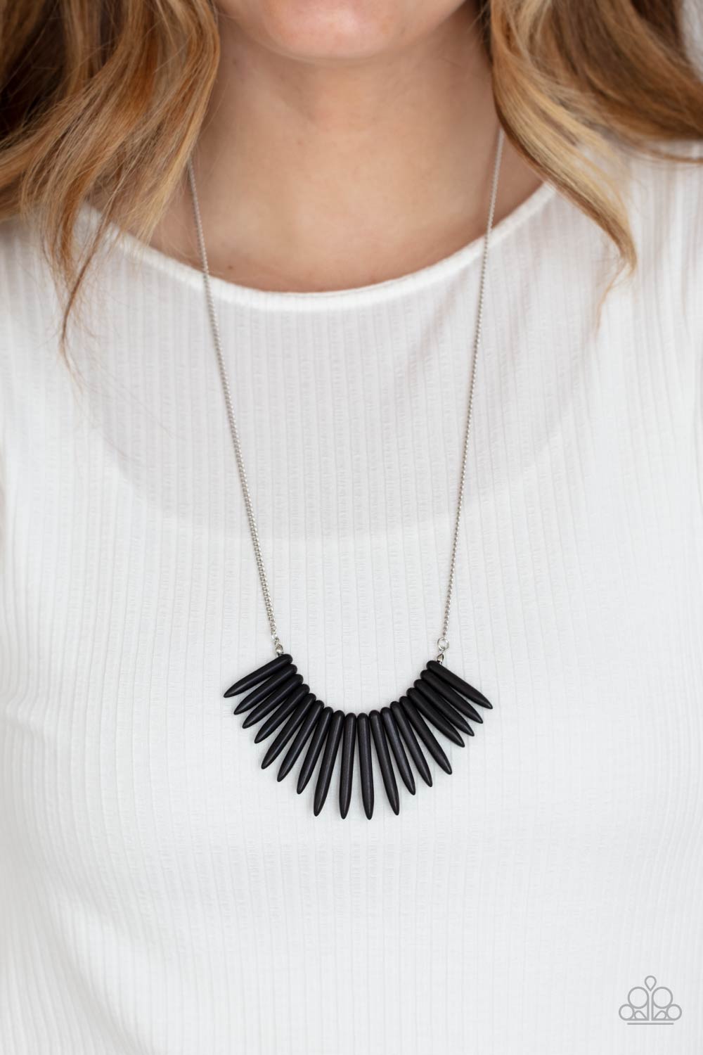 Exotic Edge Black-Necklace