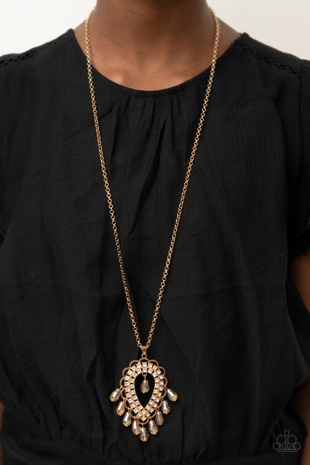 Teasable Teardrops Gold-Necklace