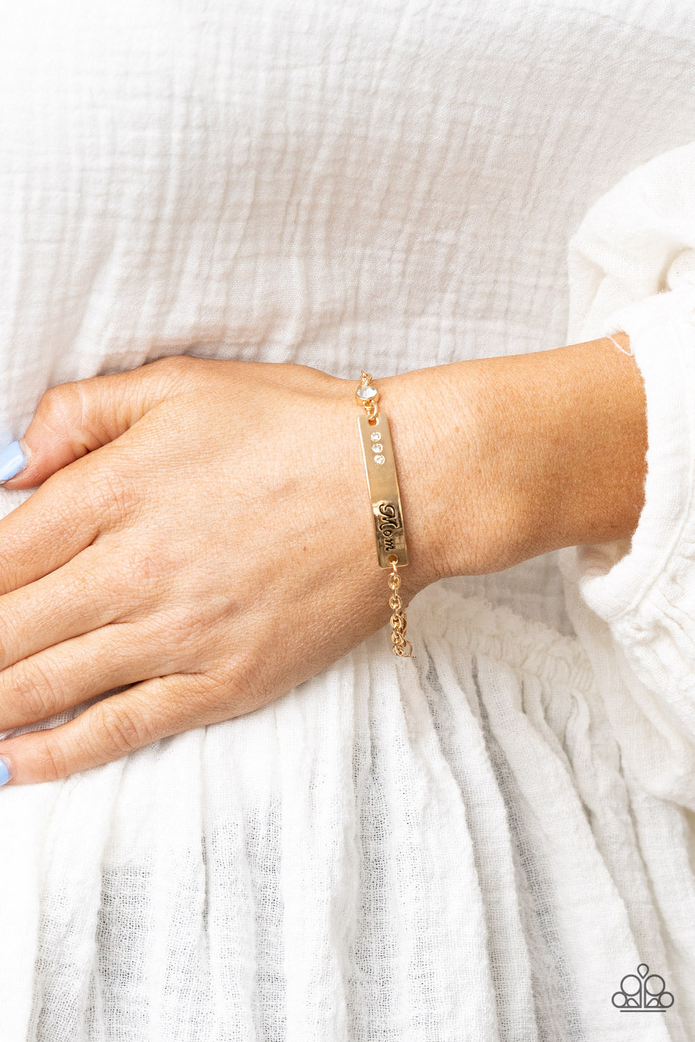 Mom Always Knows Gold-Bracelet