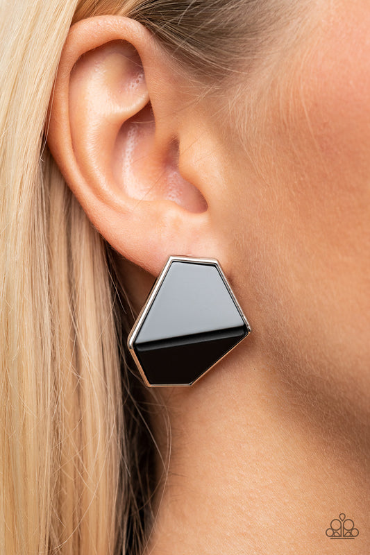 Generically Geometric Black-Earrings