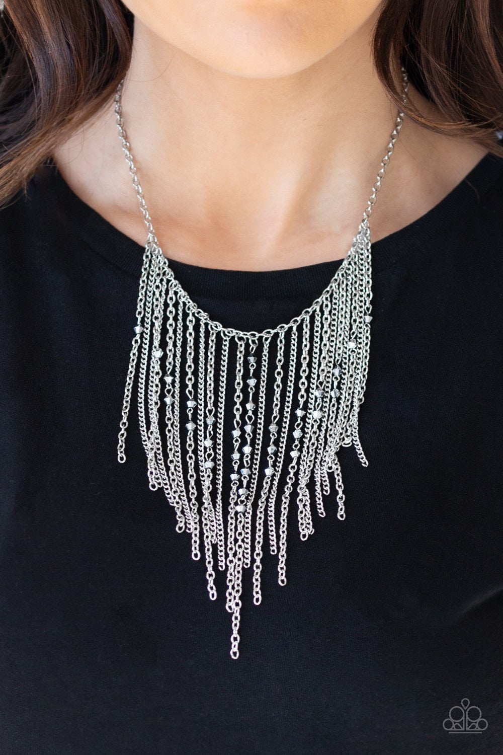 First Class Fringe Silver-Necklace