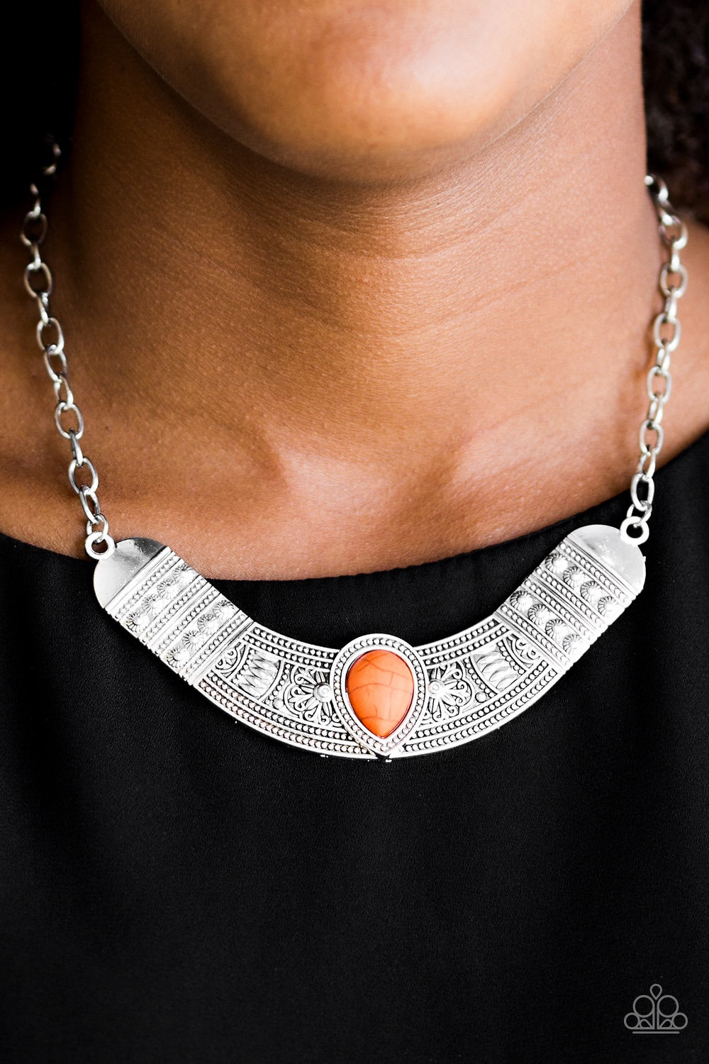 Very Venturous Orange-Necklace