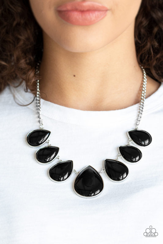 Drop Zone Black-Necklace