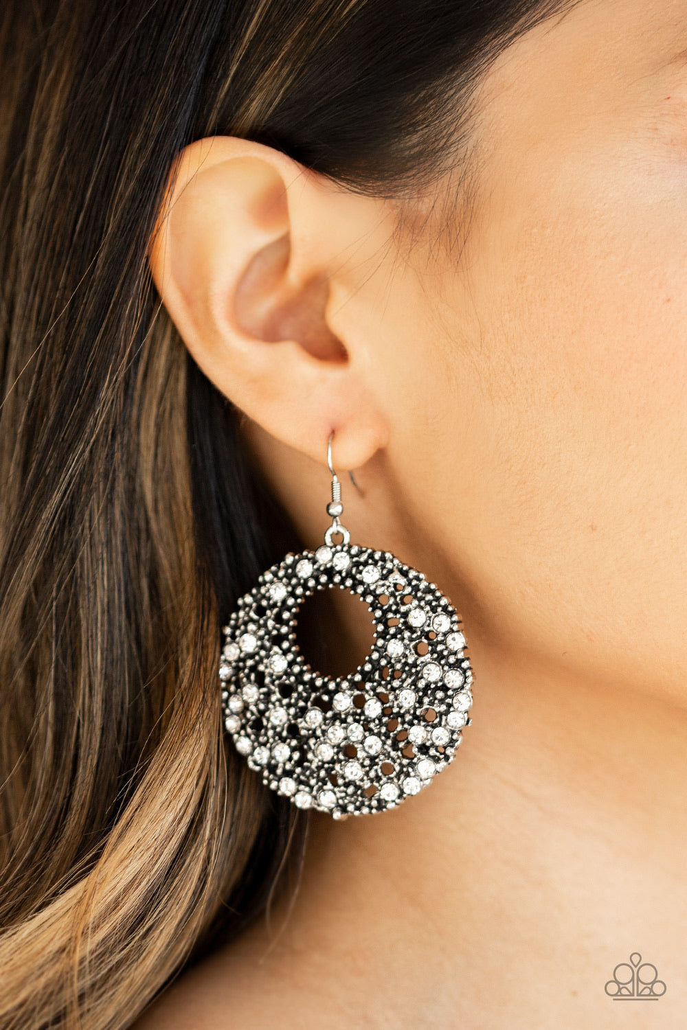 Starry Showcase White-Earrings