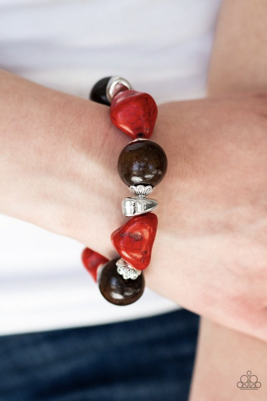 Gorgeously Grounded Red-Bracelet