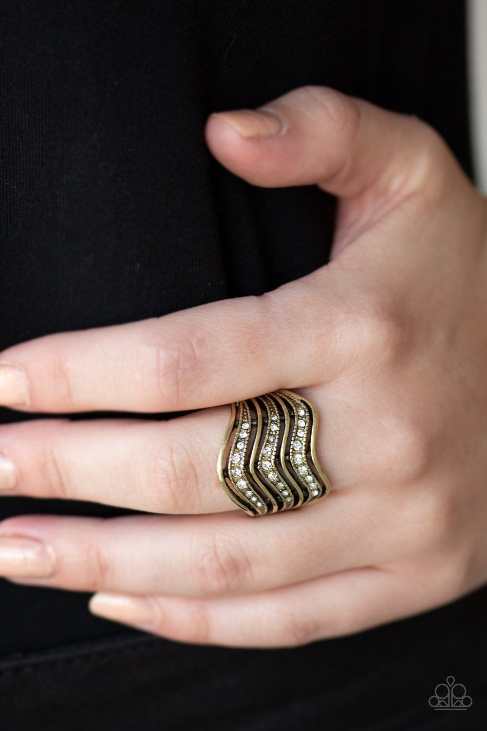Fashion Finance Brass-Ring