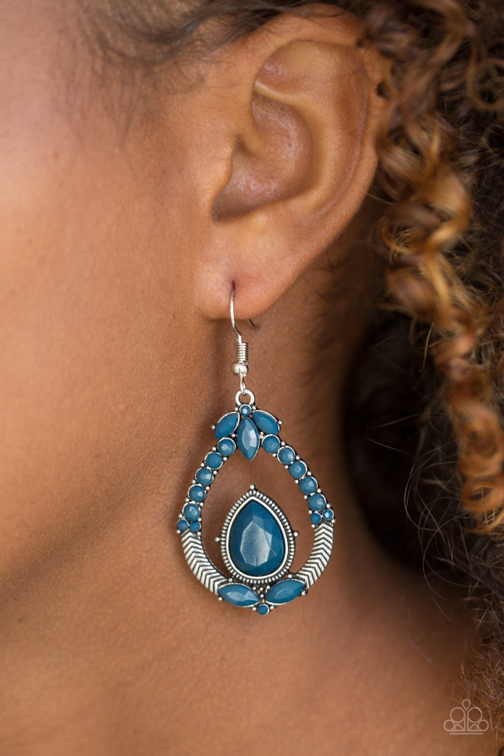 Vogue Voyager Blue-Earrings