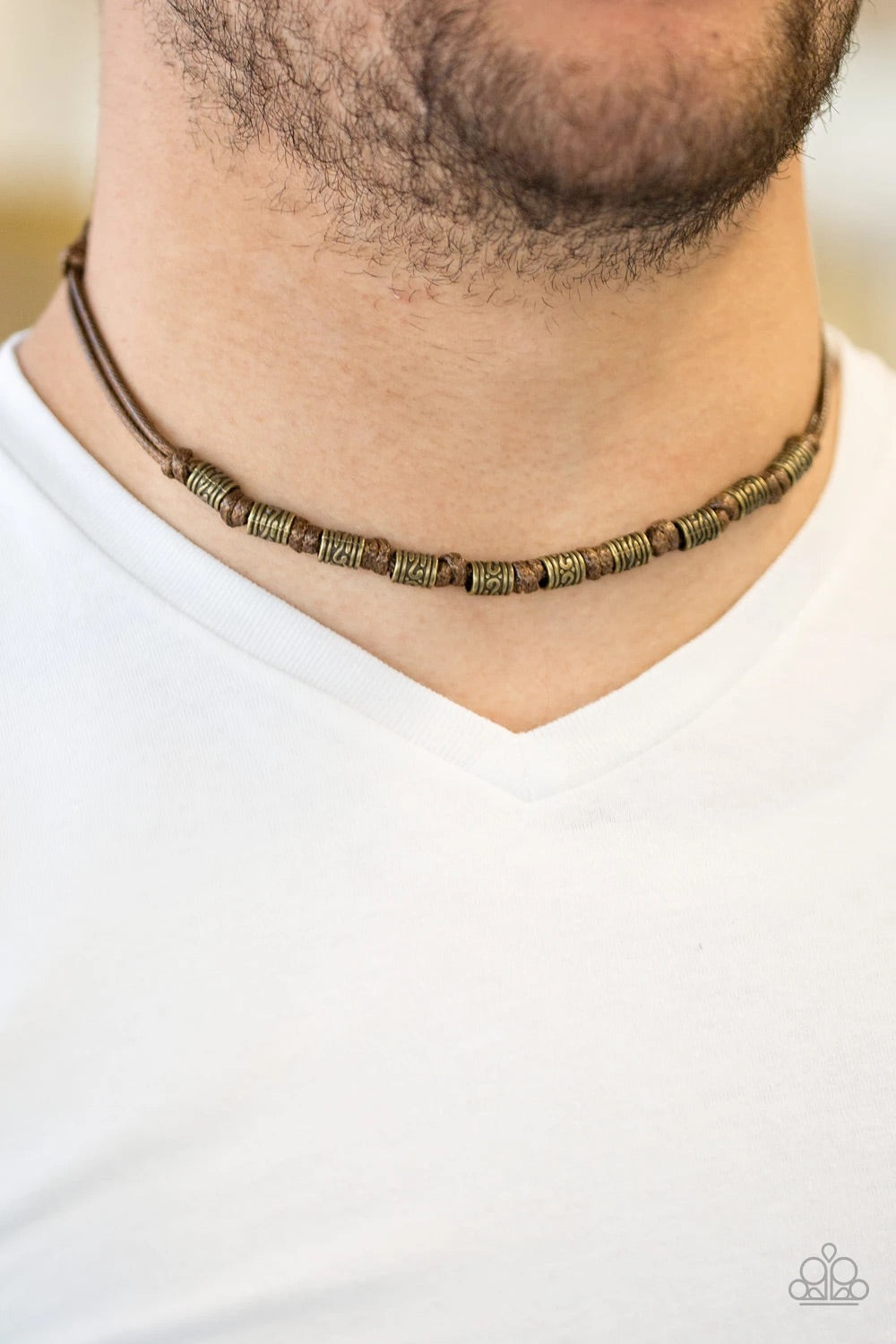PIRATE First Class Brown-Urban Necklace