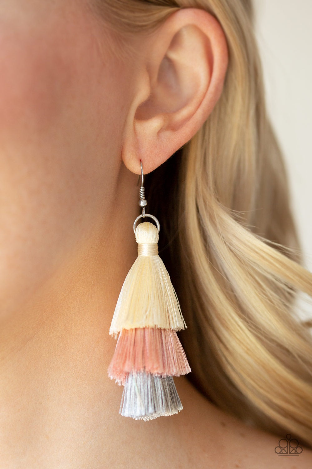 Hold On To Your Tassel Pink-Earrings