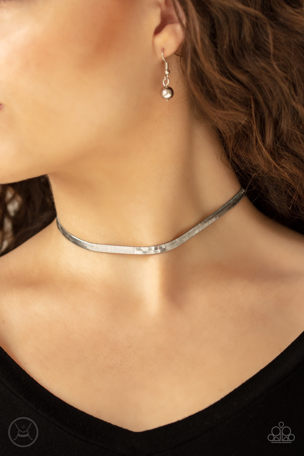 Serpentine Sheen Silver-Choker Necklace
