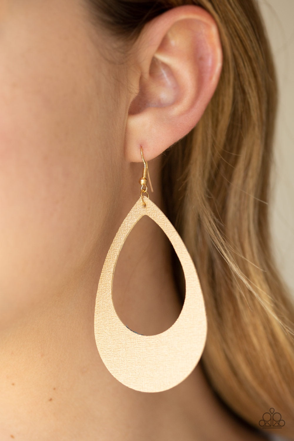 What a Natural Gold-Earrings