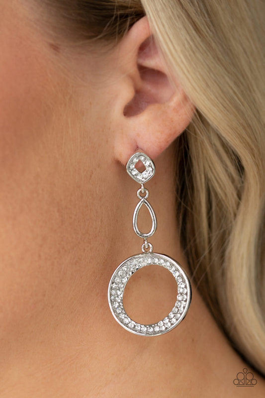 On The Glamour Scene White-Earrings