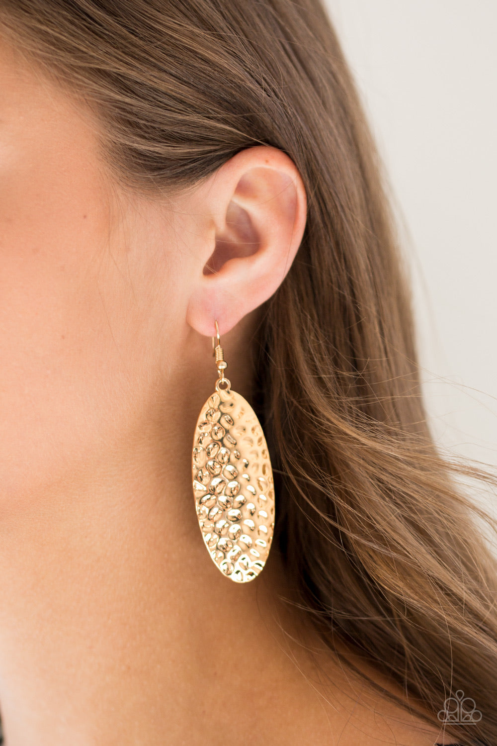 Radiantly Radiant Gold-Earrings
