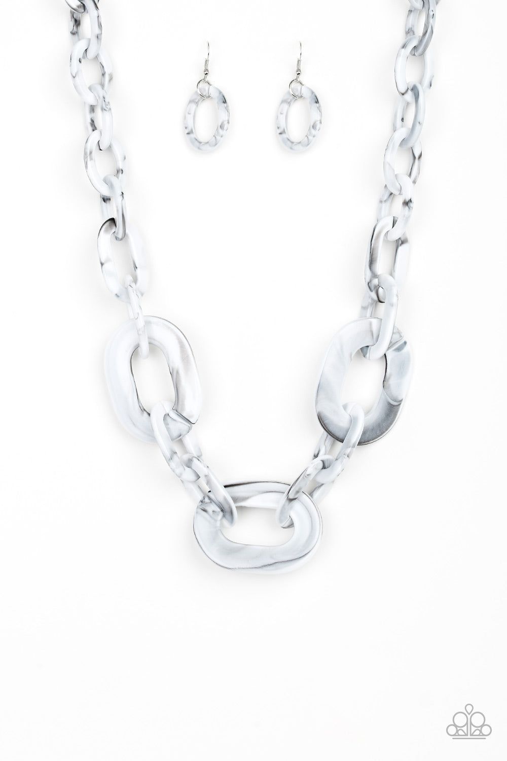All In-VINCIBLE Silver-Necklace