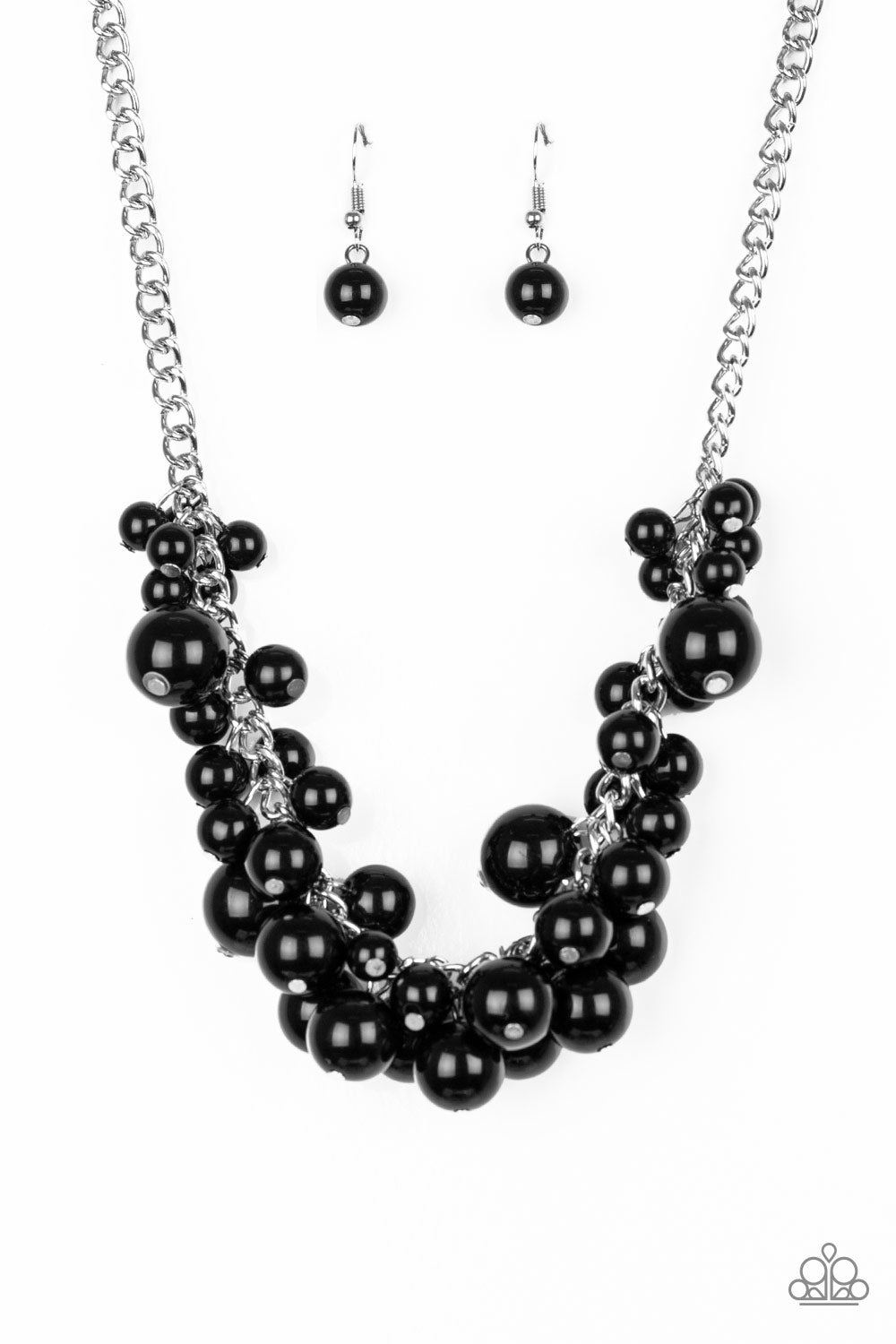 Glam Queen Black-Necklace